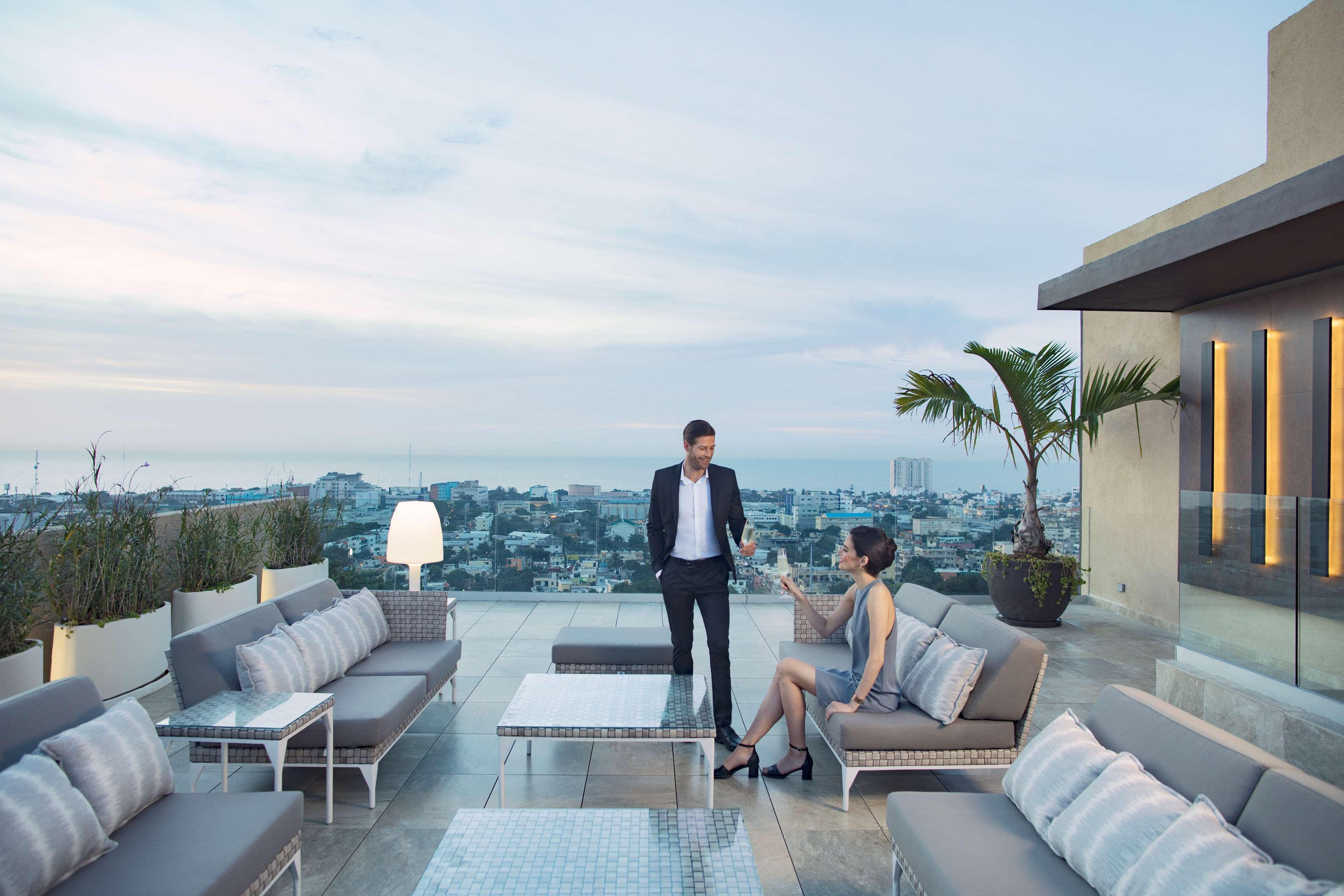 סנטו דומינגו El Embajador, A Royal Hideaway Hotel מראה חיצוני תמונה The Sky Bar