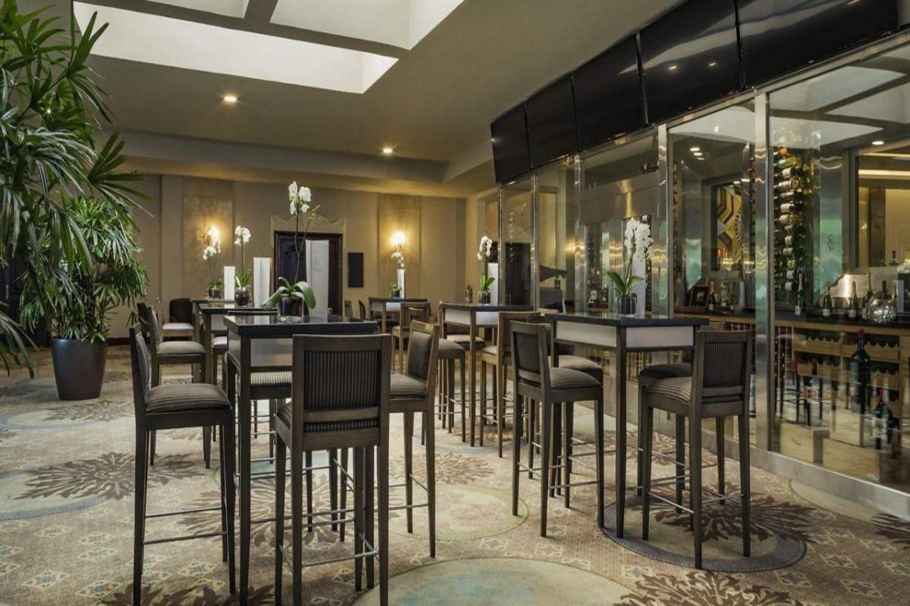 סנטו דומינגו El Embajador, A Royal Hideaway Hotel מראה חיצוני תמונה The bar at the hotel